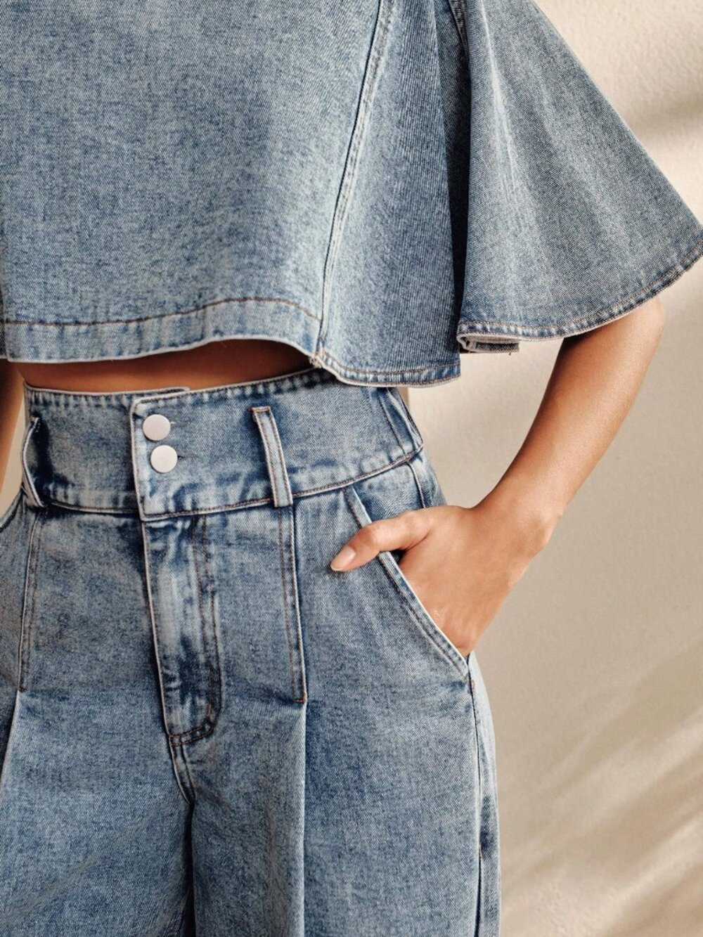 Blue Casual Women's Denim High Waist Wide Leg Pants & Short Sleeve Cape Set - Picture 3 of 7